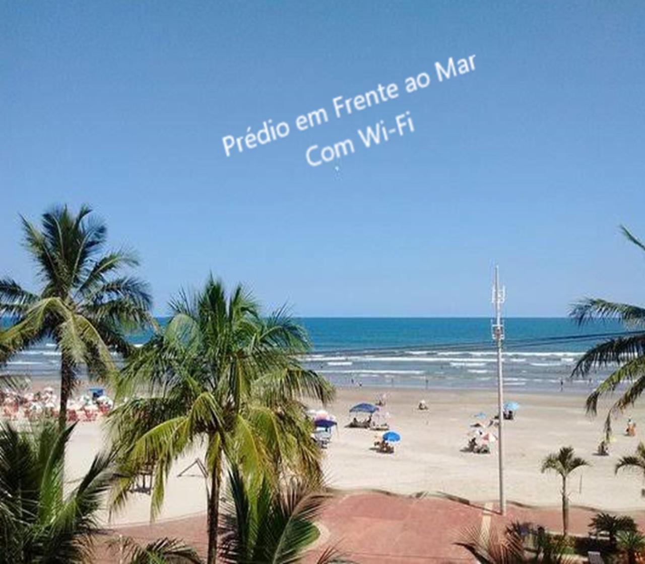 Апартаменти Predio Em Frente Ao Mar Прая-Гранді Екстер'єр фото